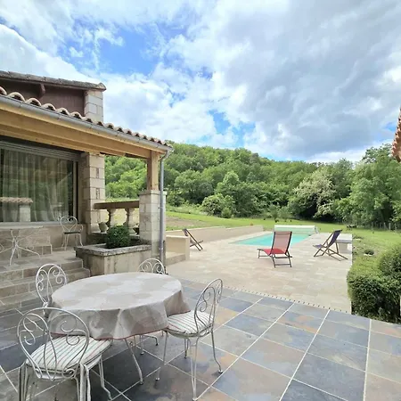 En Pierre Avec Piscine Chauffee Et Animaux Acceptes Pres De Perigueux - Fr-1-616-480